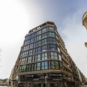 https://the-rentals-collection-river.sansebastianhotels.net